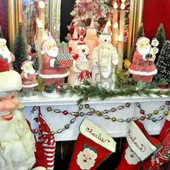 Collection image for: Vintage & Nostalgic Christmas Decor