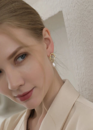 Geometric Drop Natural Pearl Earrings