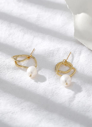 Geometric Drop Natural Pearl Earrings